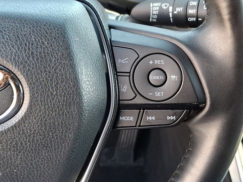 Used 2024 Toyota Venza Nightshade AWD/4WD image 21