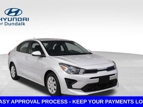 Used 2023 Kia Rio LX FWD image 3