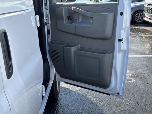 Used 2024 Chevrolet Express 2500 w/ Driver Convenience Package image 12