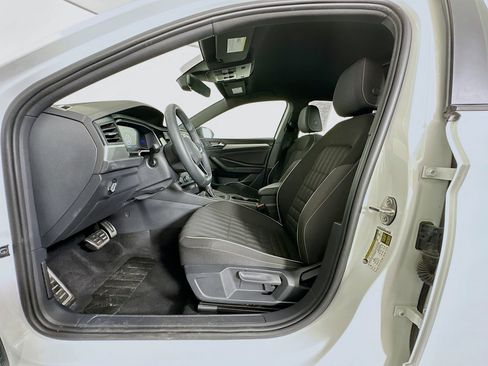 Used 2024 Volkswagen Jetta Sport FWD image 13