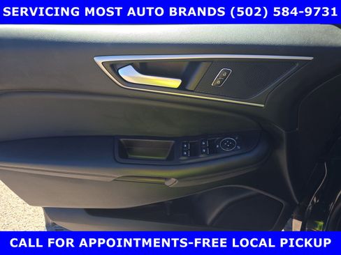 Used 2024 Ford Edge SEL w/ Convenience Package image 11