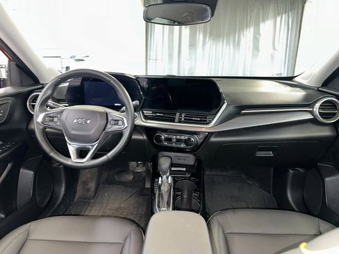 Certified 2024 Chevrolet Trax ACTIV image 28