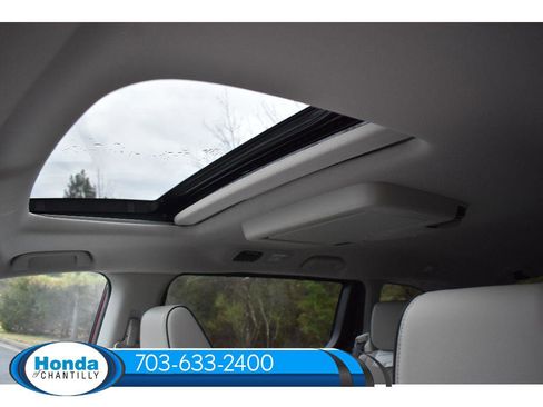 New 2026 Honda Odyssey Touring image 21