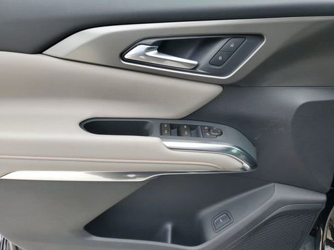 New 2026 Chevrolet Traverse LT image 9