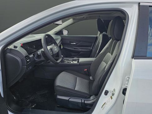 New 2026 Nissan Sentra SV image 9