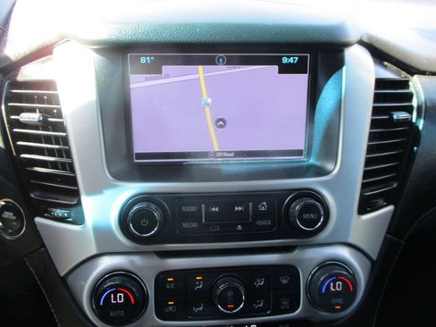 Used 2017 GMC Yukon SLT RWD image 19