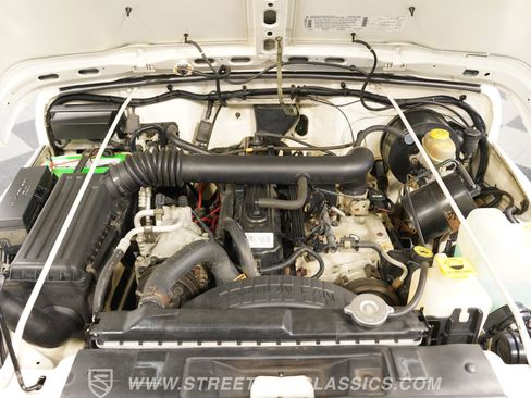 Used 1997 Jeep Wrangler Sahara image 3