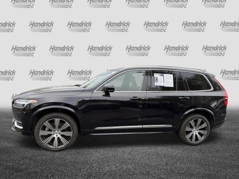 Certified 2023 Volvo XC90 T8 Plus w/ Protection Package Premier image 7