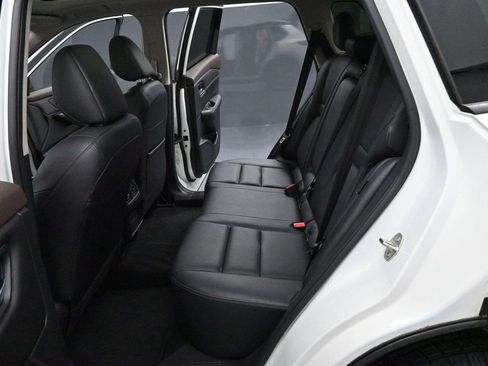 Used 2023 Nissan Rogue SL FWD image 30