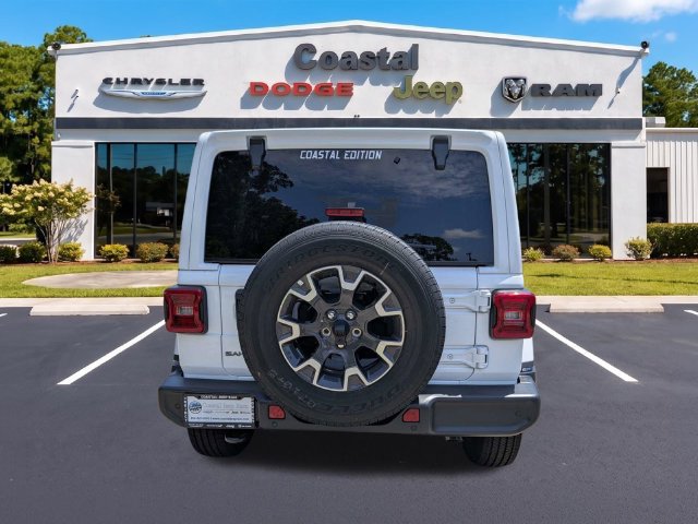 New 2026 Jeep Wrangler Unlimited Sahara AWD/4WD image 5