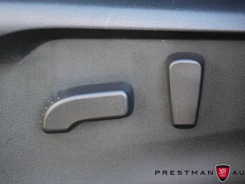 Used 2024 Subaru Ascent Onyx Edition image 24