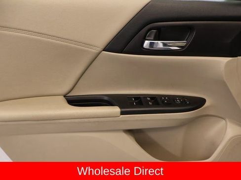 Used 2015 Honda Accord EX image 9