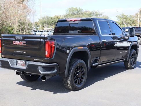 Used 2023 GMC Sierra 2500 Denali w/ Denali Black Diamond Edition image 8