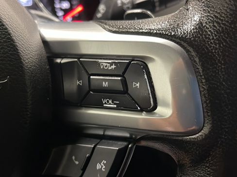 Used 2015 Ford Mustang Premium RWD image 7