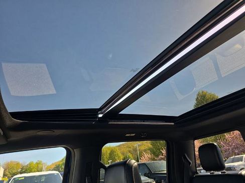 Certified 2025 Ford F150 Lariat w/ Equipment Group 502A High AWD/4WD image 32