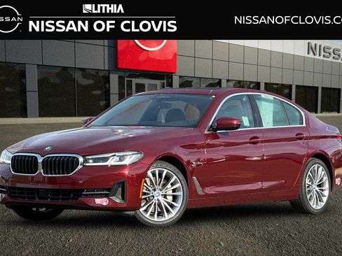 Used 2023 BMW 530e image 1