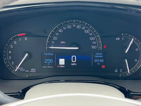 Used 2018 Cadillac XT5 Luxury w/ Driver Awareness Package AWD/4WD image 20