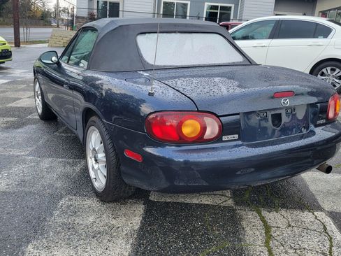 Used 1999 MAZDA MX-5 Miata image 4