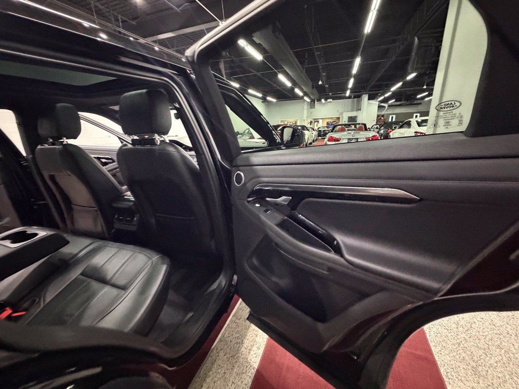 Used 2020 Land Rover Range Rover Evoque S AWD/4WD image 25