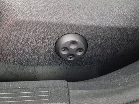 Used 2010 Mercedes-Benz E 350 E 350 image 14