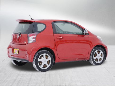 Used 2012 Scion iQ image 7