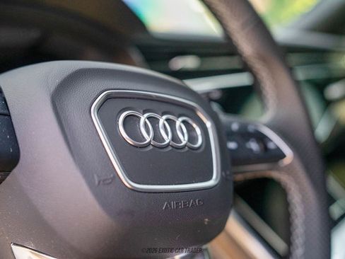 Used 2023 Audi RS Q8 AWD/4WD image 27