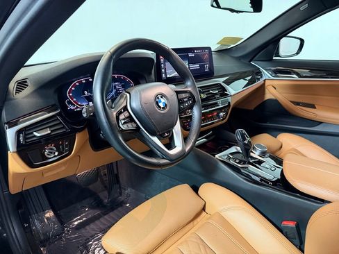 Used 2022 BMW 530i xDrive w/ Convenience Package AWD/4WD image 13