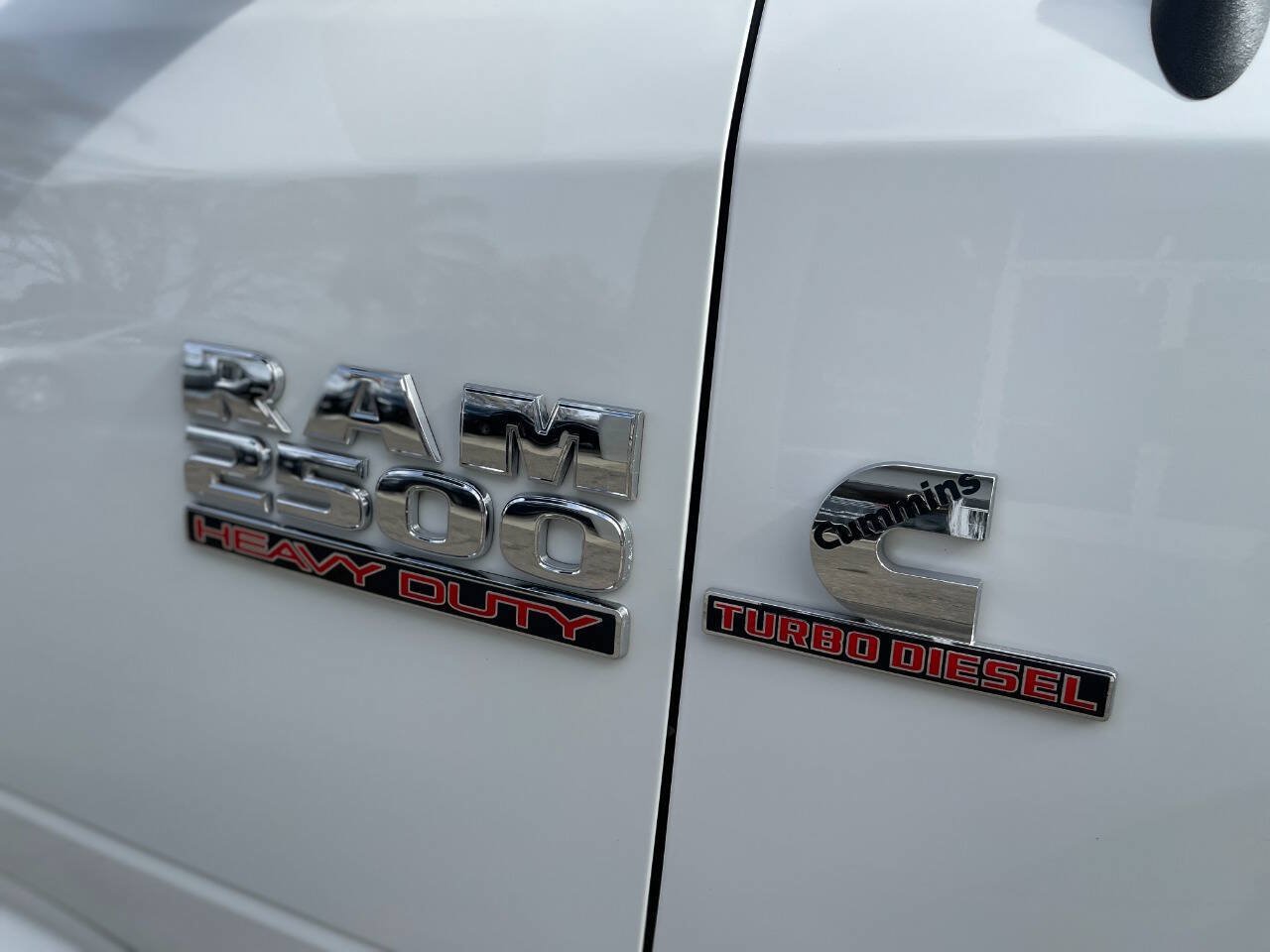Used 2015 RAM 2500 Tradesman w/ Chrome Appearance Group AWD/4WD image 42