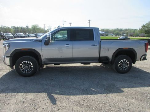 New 2026 GMC Sierra 2500 SLT w/ SLT Convenience Package image 10