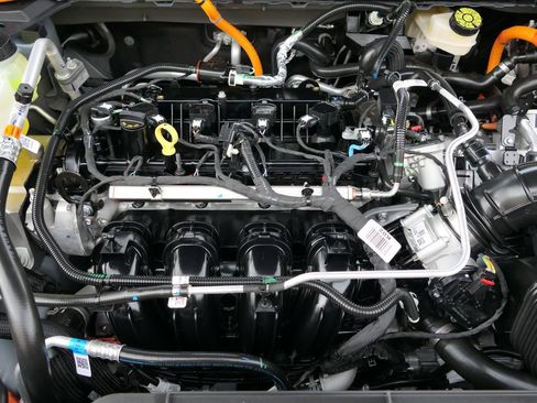 Used 2025 Ford Escape ST-Line w/ Equipment Group 301A image 26