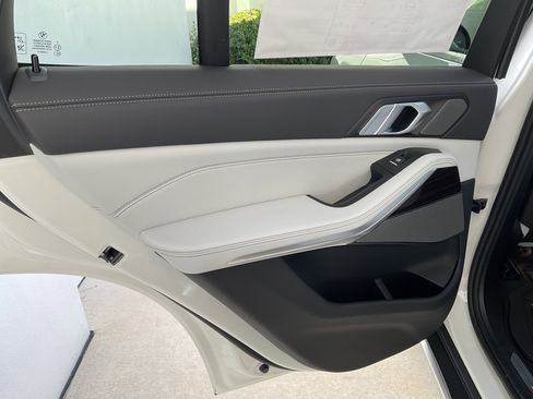 New 2026 BMW X5 sDrive40i w/ Premium Package image 23