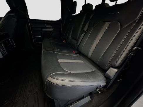 Used 2019 Ford F250 Platinum image 13