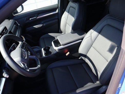 New 2026 GMC Terrain Elevation w/ Elevation Premium Package image 21