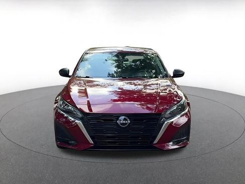 Used 2025 Nissan Altima 2.5 SV image 4