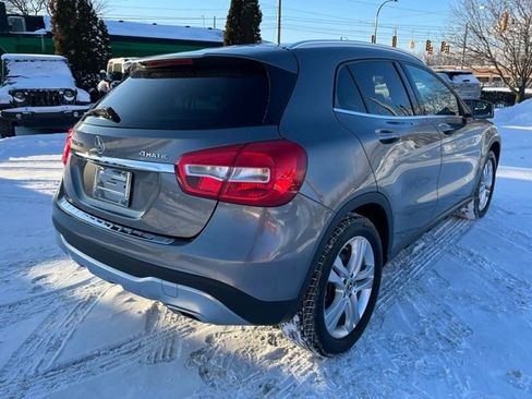 Used 2019 Mercedes-Benz GLA 250 4MATIC image 5
