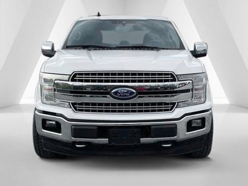 Used 2019 Ford F150 Lariat w/ Equipment Group 502A Luxury AWD/4WD image 2