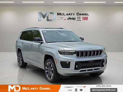 New 2025 Jeep Grand Cherokee L Overland w/ Rear Seat Video Group I