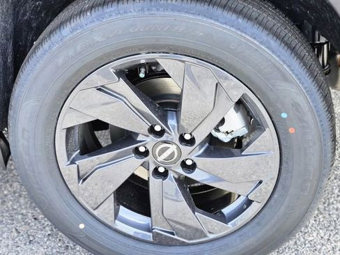 New 2026 Nissan Rogue SV w/ Cold Weather Package FWD image 10