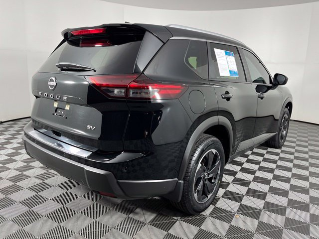 Used 2024 Nissan Rogue SV w/ SV Premium Package FWD image 12
