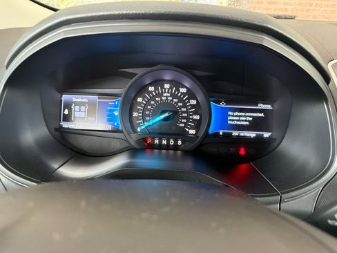 Certified 2024 Ford Edge SEL w/ Convenience Package AWD/4WD image 3
