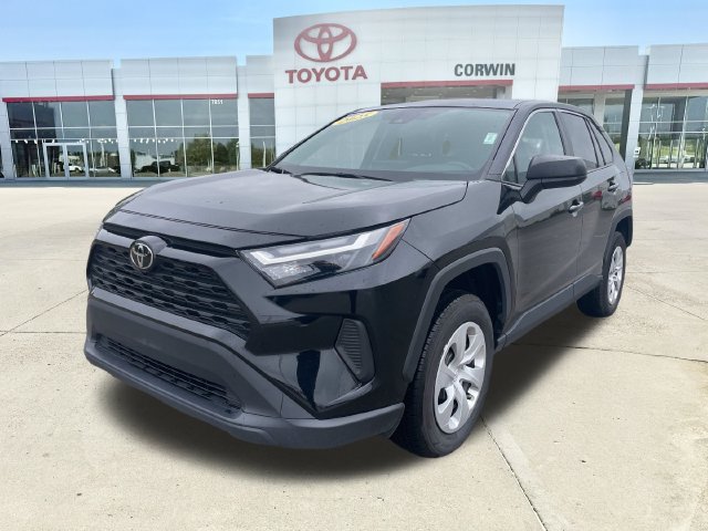 Used 2025 Toyota RAV4 LE AWD/4WD image 7