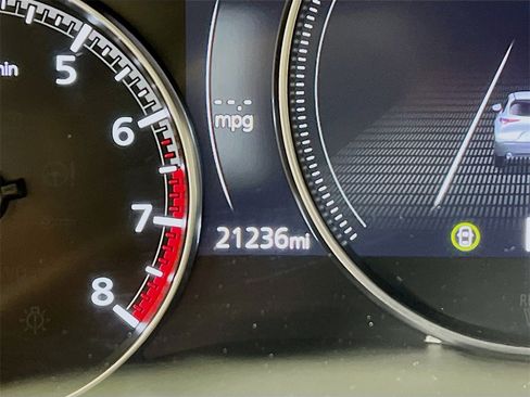 Used 2025 MAZDA CX-30 AWD 2.5 S w/ Preferred Package image 11