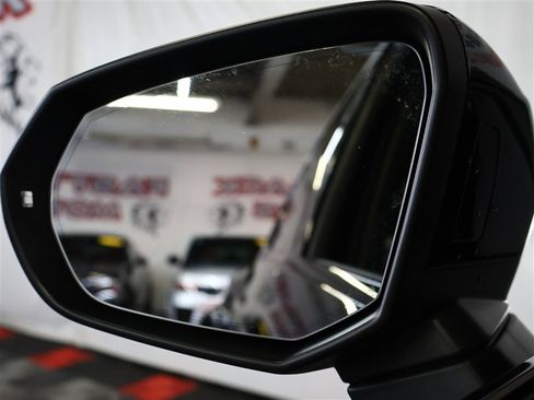 Used 2023 Audi Q3 2.0T Premium Plus w/ Premium Plus Package image 17