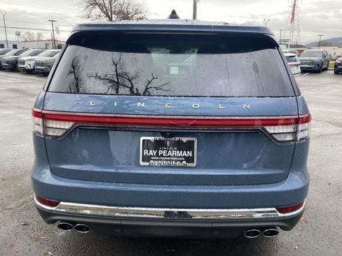 New 2025 Lincoln Aviator 2WD image 6