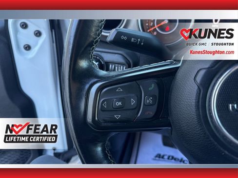 Used 2020 Jeep Wrangler Unlimited Sport image 27