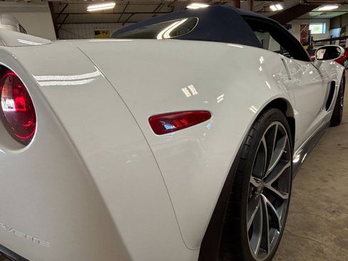 Used 2013 Chevrolet Corvette 427 w/ 1SC Preferred Equipment Group RWD image 12