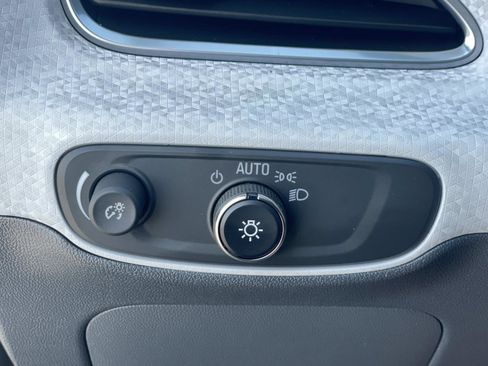 Used 2019 Chevrolet Bolt LT FWD image 20