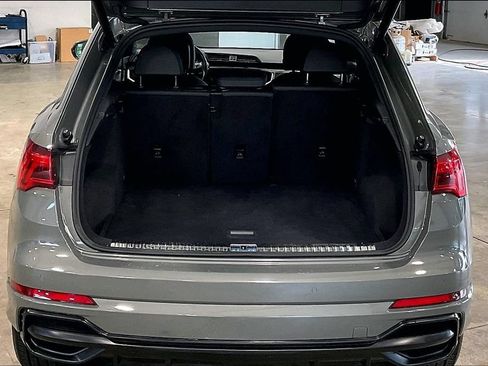 Used 2021 Audi Q3 2.0T Premium Plus AWD/4WD image 5