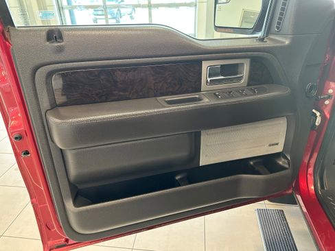 Used 2014 Ford F150 Platinum image 11