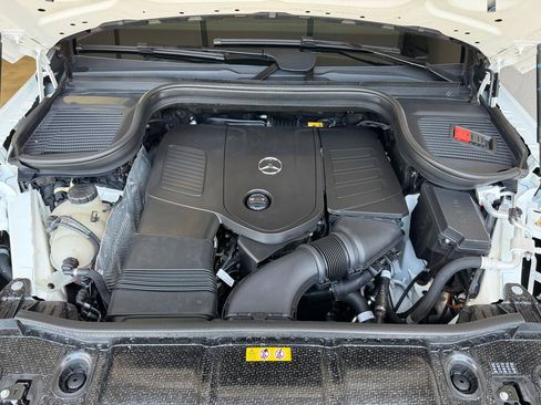 Used 2024 Mercedes-Benz GLE 350 4MATIC image 19